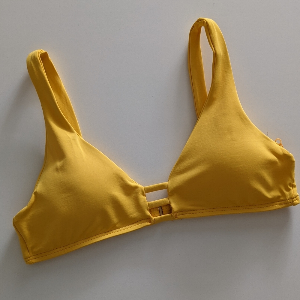 {L*Space} Brand New Sunshine Gold Bikini Set - Picture 8 of 16
